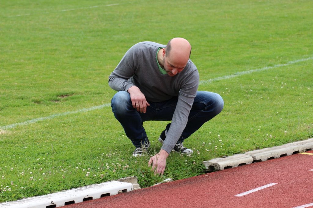 Sportplatz Sicherheitsprüfung Begehung artec Sportplatz Sicherheitsprüfung Begehung artec