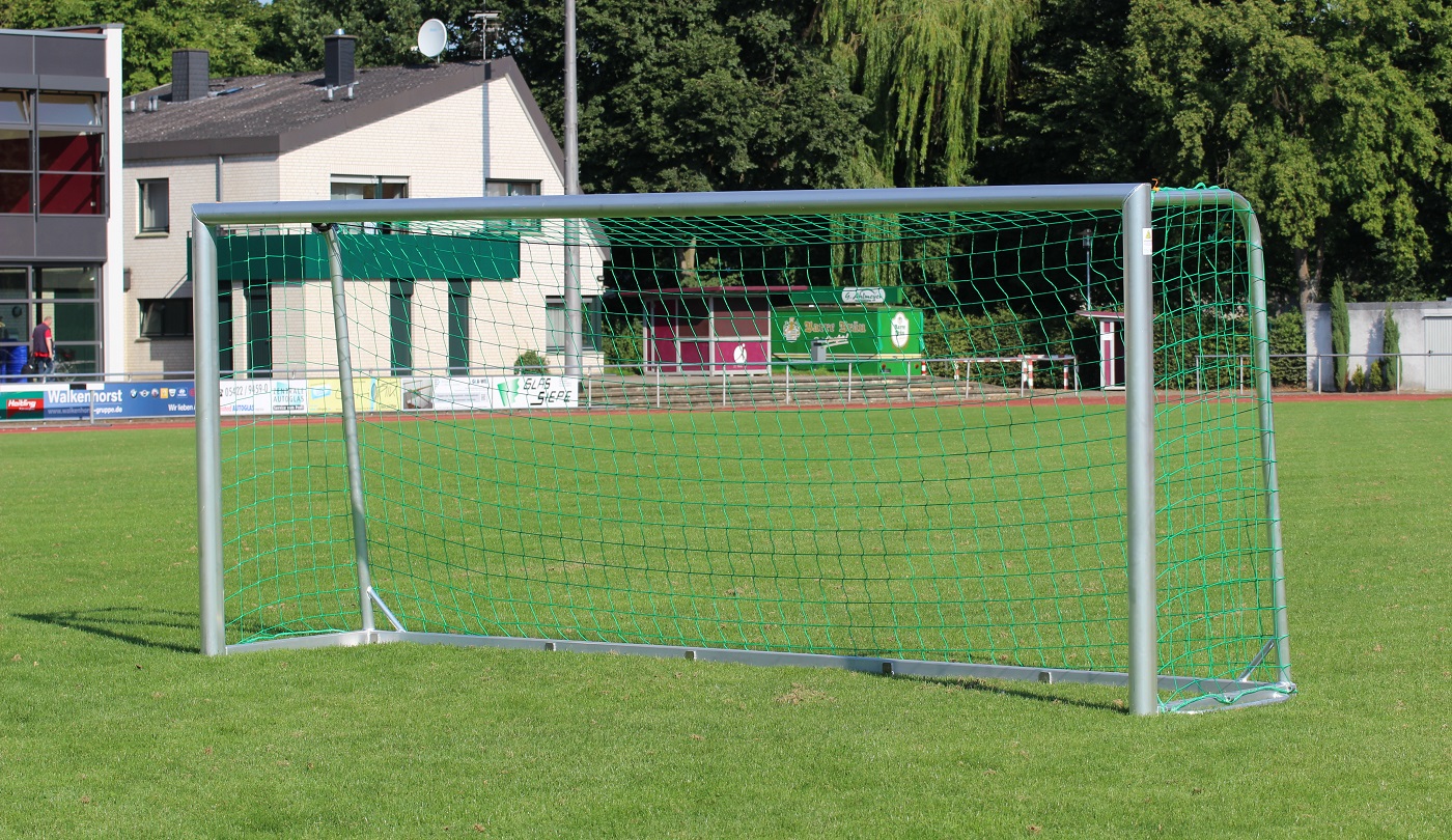 Fußballtor mit TÜV Zertifikat DIN EN 748