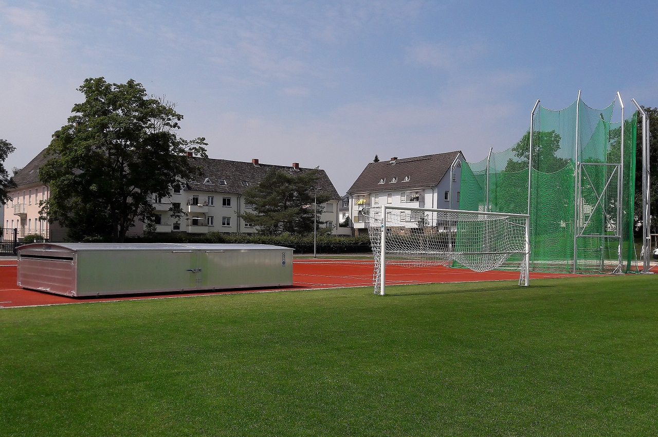 Leichtathletikausstattung am Campus Uni Gießen