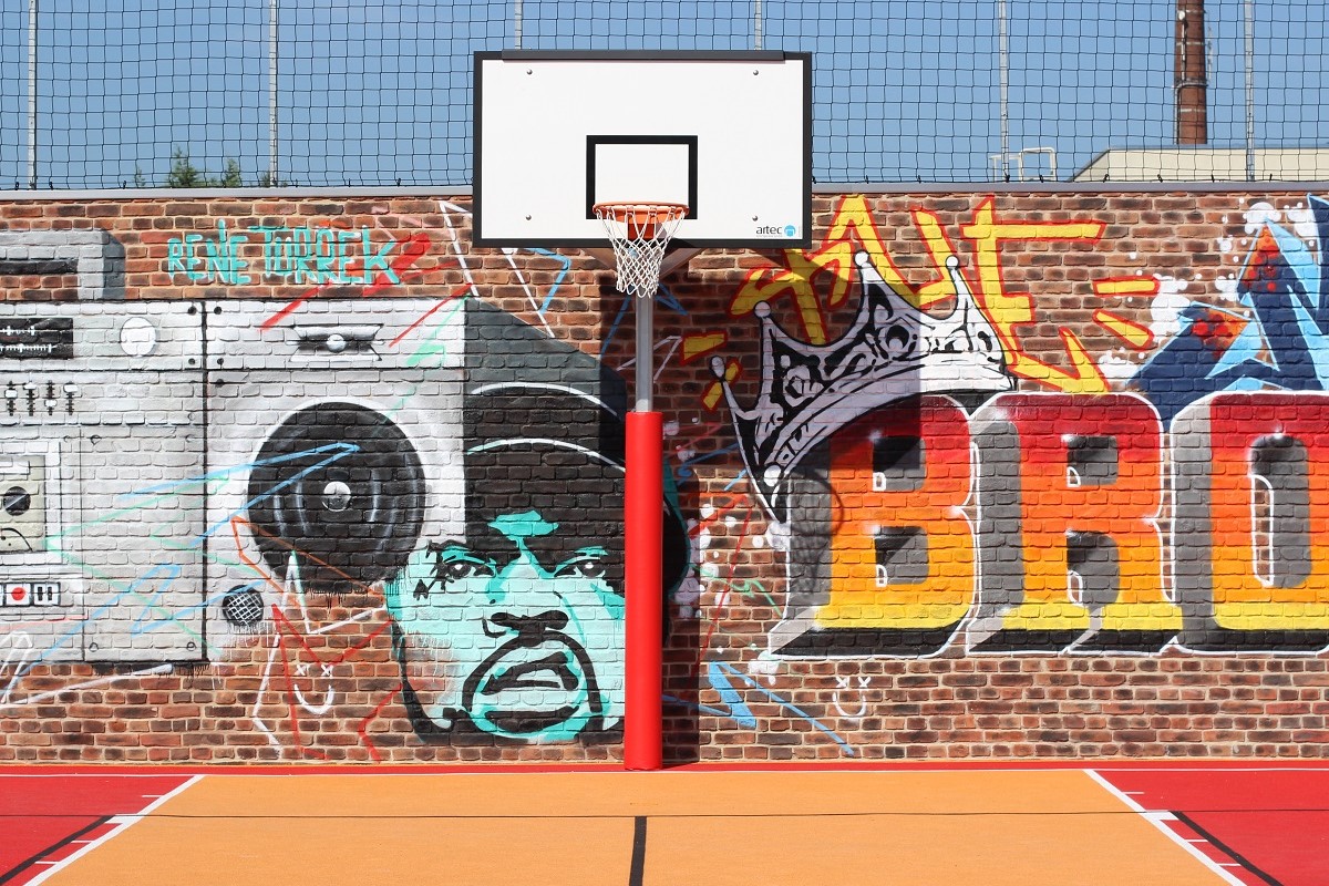 Basketball posts from the manufacturer