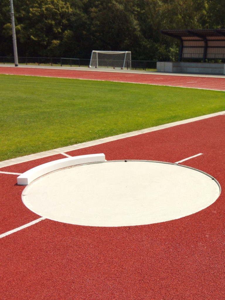 Umfassende Leichtathletikausstattung Kugelstoßring Gießen