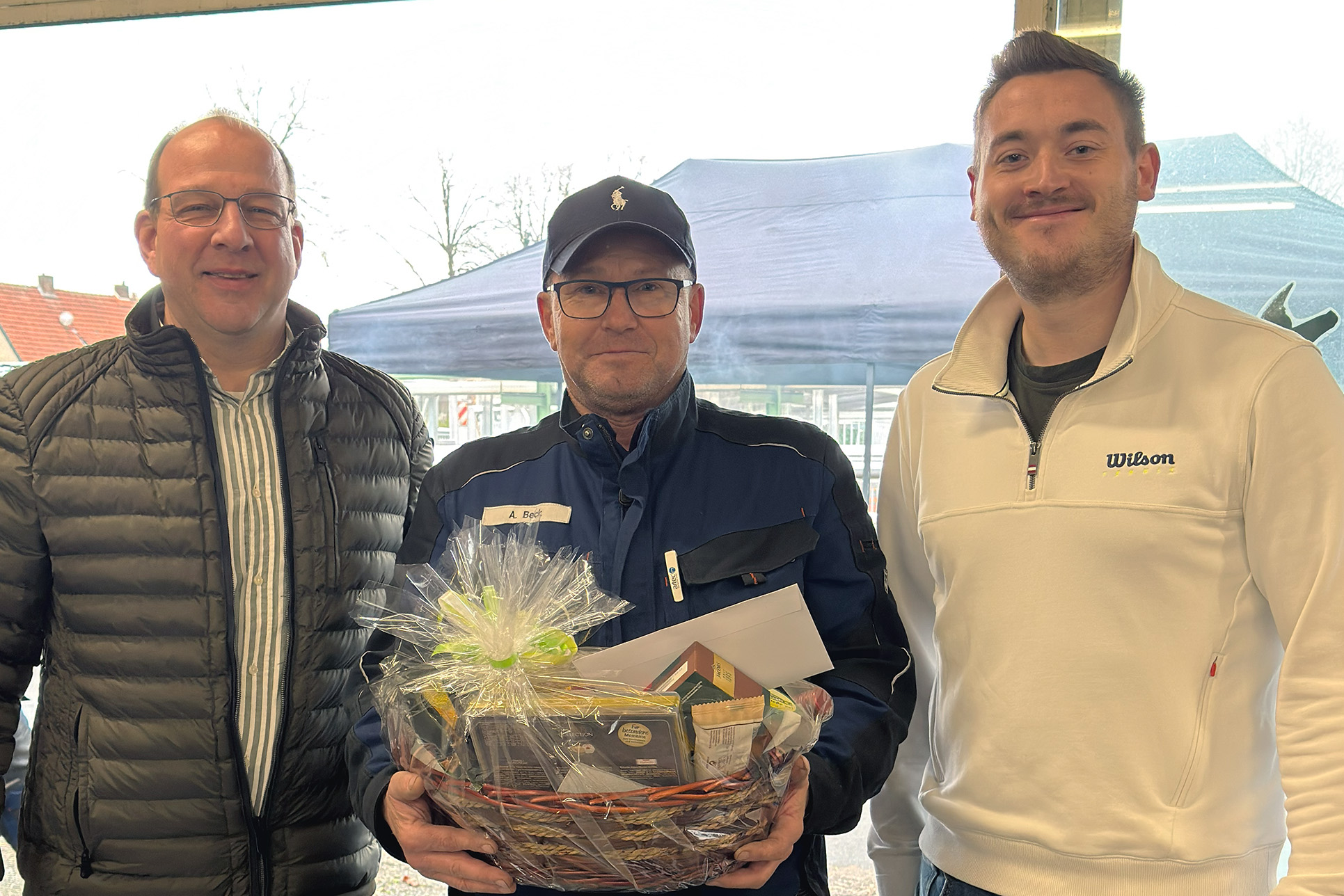 Langjährige Fahrer und Monteure bei artec geehrt