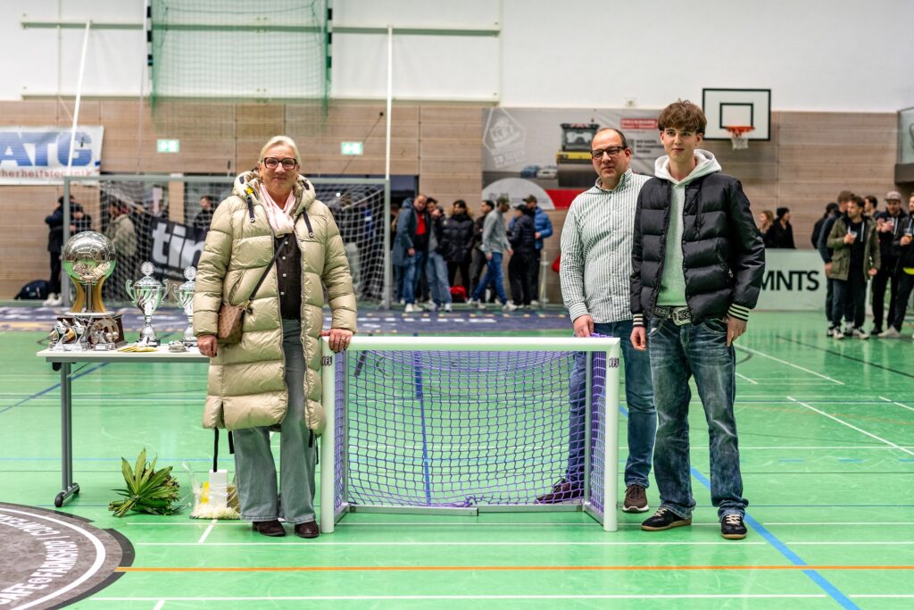 Übergabe VfL Minitor